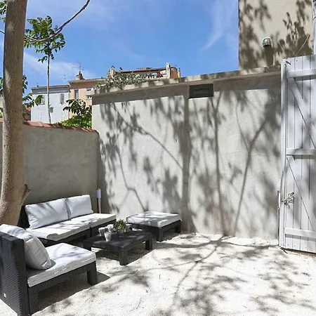 Apartment Gregbnb - Terrasse - Parking Inclus - Climatise - 15min Gare