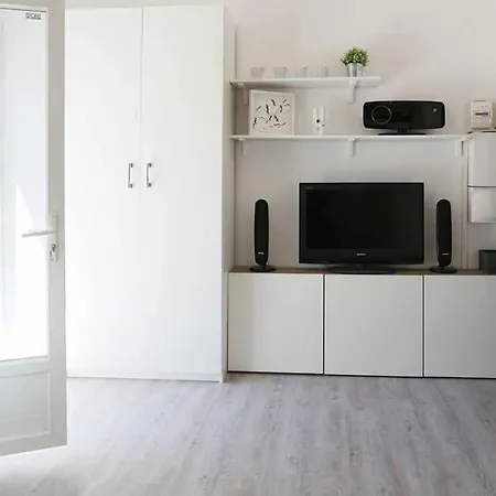 Gregbnb - Terrasse - Parking Inclus - Climatise - 15min Gare * Toulon