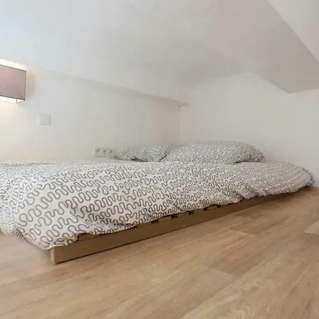 Gregbnb - Terrasse - Parking Inclus - Climatise - 15min Gare Apartment